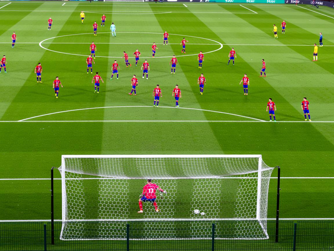 爱游戏体育娱乐-弗赖堡客场取胜，提升球队士气  第2张